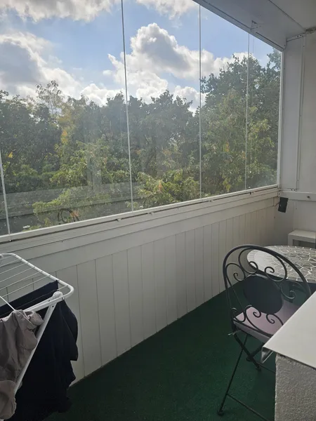 Zuhause mit 2 Zimmern in Alt-Hohenschönhausen — photo 1
